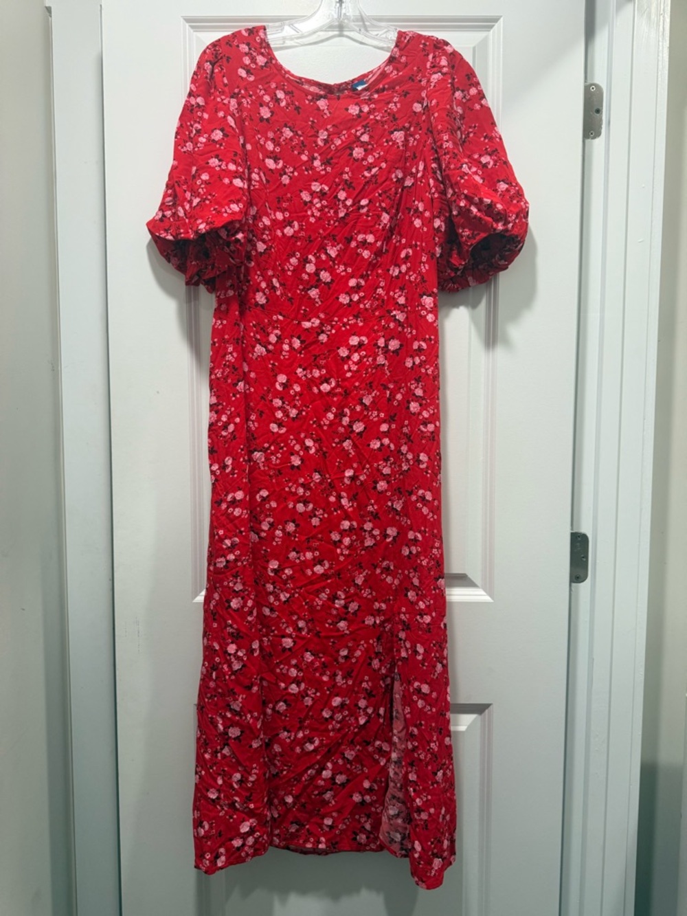 Old Navy Red Floral Maxi Dress with Puff Sleeves size XL